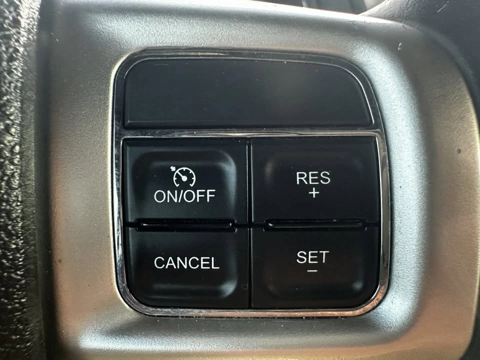 2012 Dodge Challenger 3rd Gen - Image 16 of 20