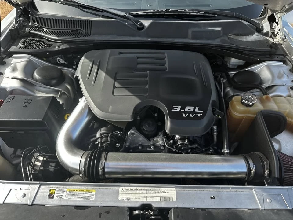 2012 Dodge Challenger 3rd Gen - Image 19 of 20