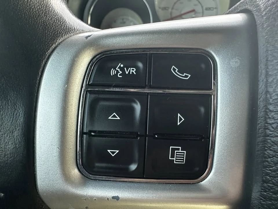 2012 Dodge Challenger 3rd Gen - Image 15 of 20
