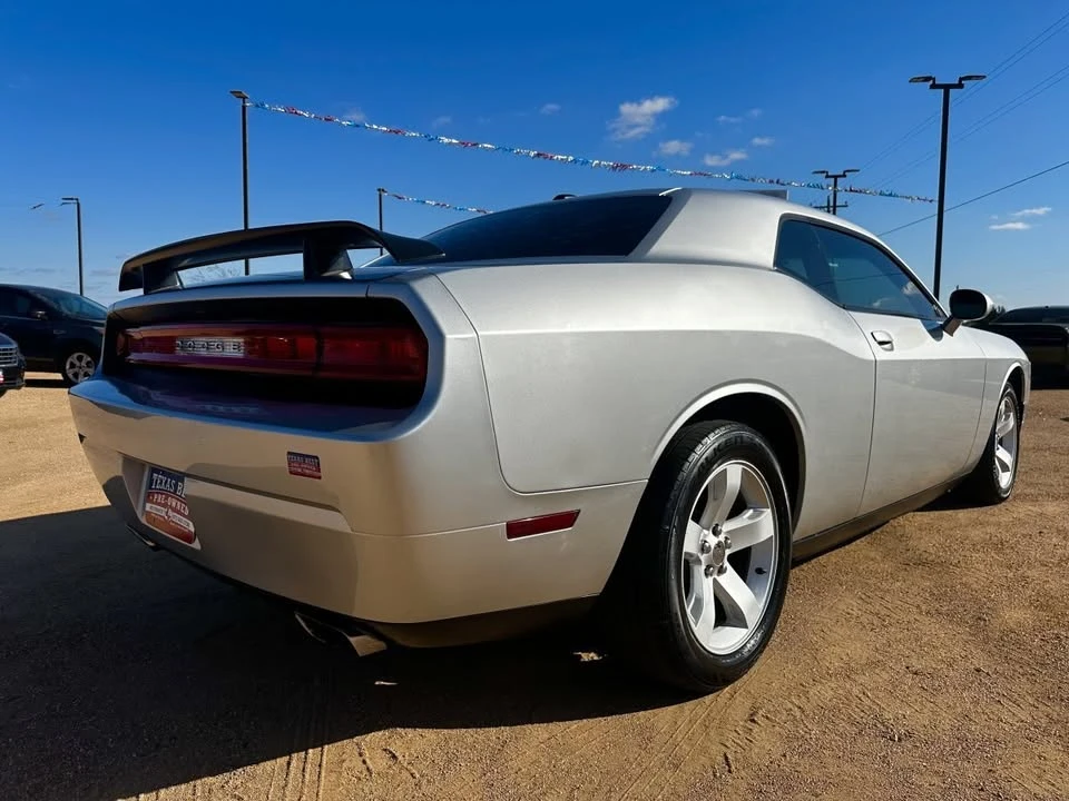 2012 Dodge Challenger 3rd Gen - Image 4 of 20