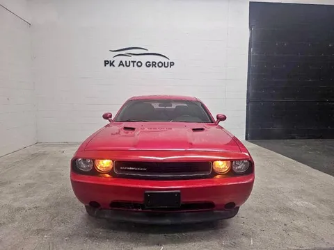 2012 Dodge Challenger SXT Coupe