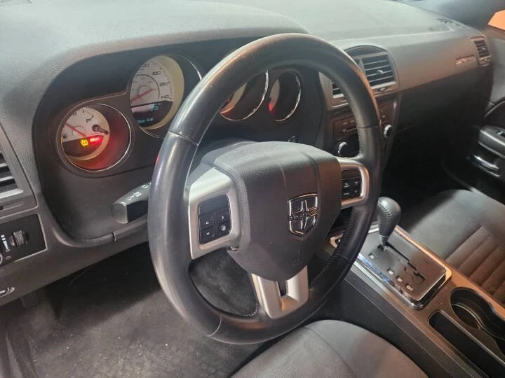 2012 Dodge Challenger 3rd Gen - Image 7 of 11