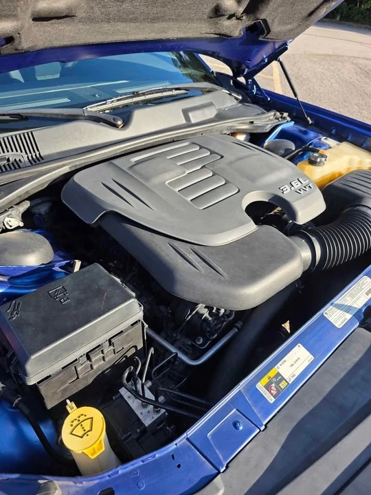 2012 Dodge Challenger 3rd Gen - Image 12 of 19