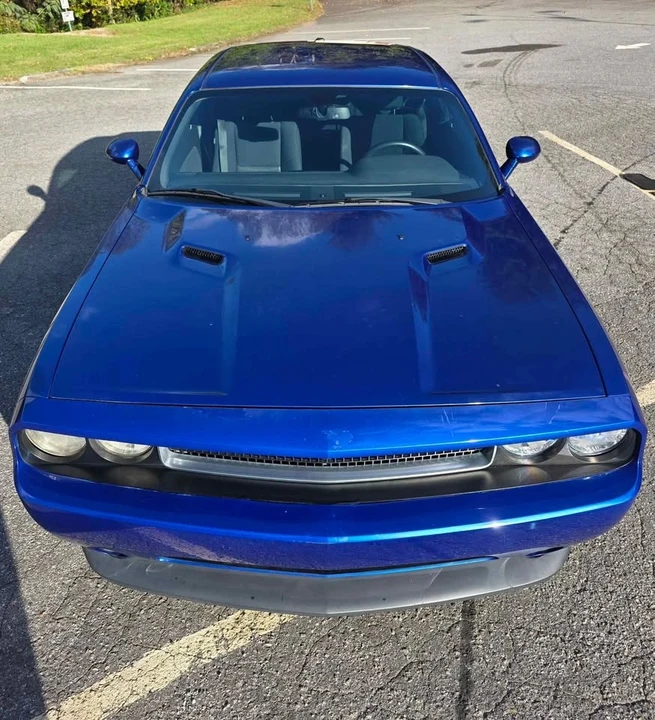 2012 Dodge Challenger 3rd Gen - Image 8 of 19
