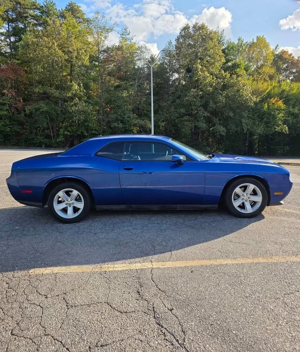 2012 Dodge Challenger 3rd Gen - Image 2 of 19