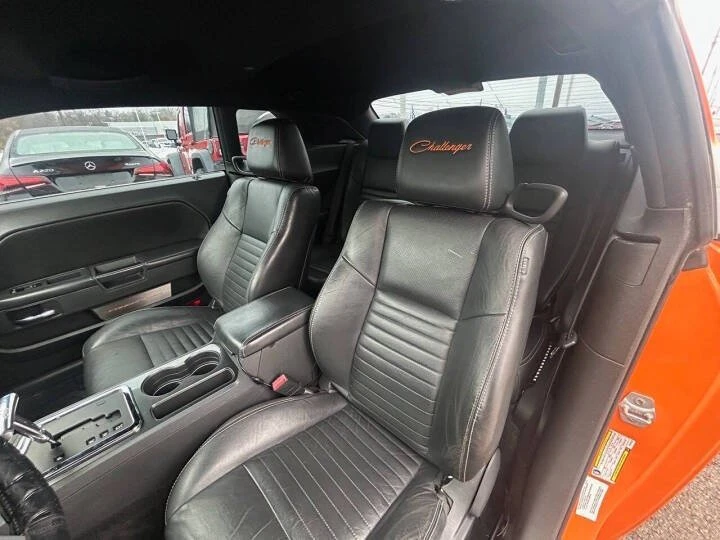 2012 Dodge Challenger 3rd Gen - Image 5 of 6