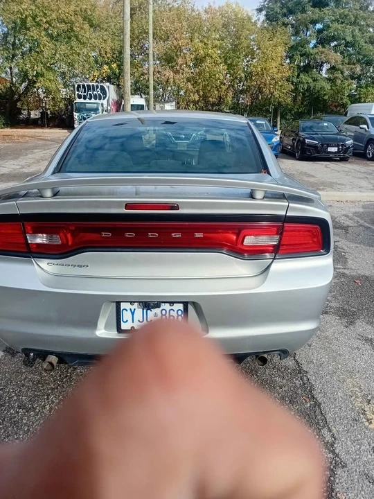 2012 Dodge Charger 7th Gen - Image 6 of 9