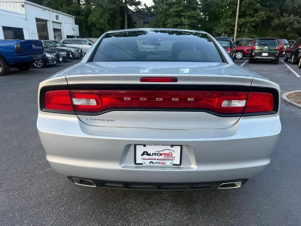 2012 Dodge Charger 7th Gen - Image 3 of 20