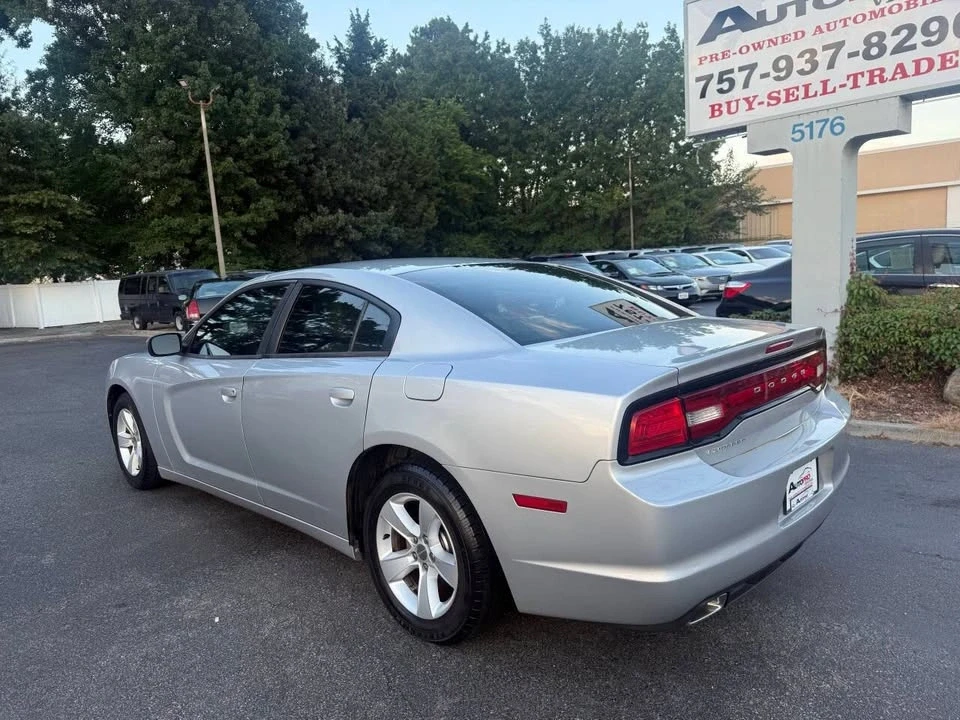 2012 Dodge Charger 7th Gen - Image 2 of 20