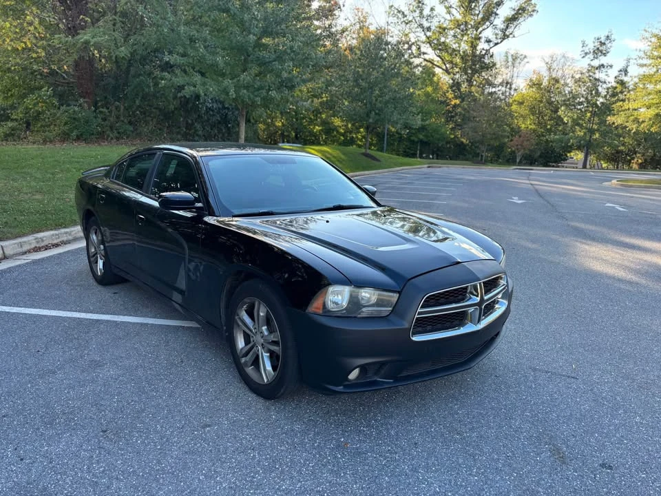2012 Dodge Charger 7th Gen - Image 3 of 8