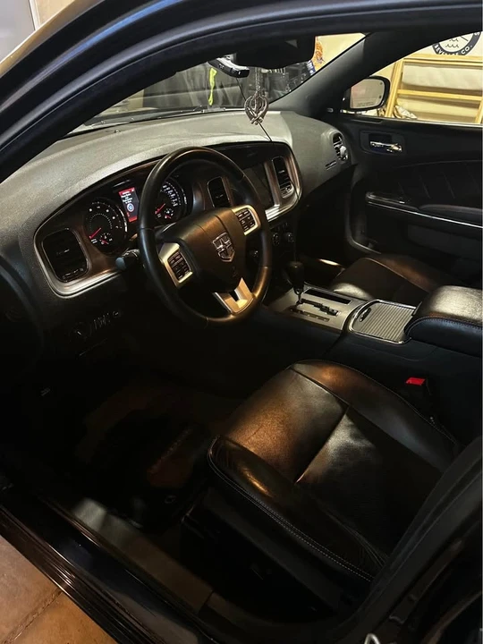 2012 Dodge Charger 7th Gen - Image 6 of 8