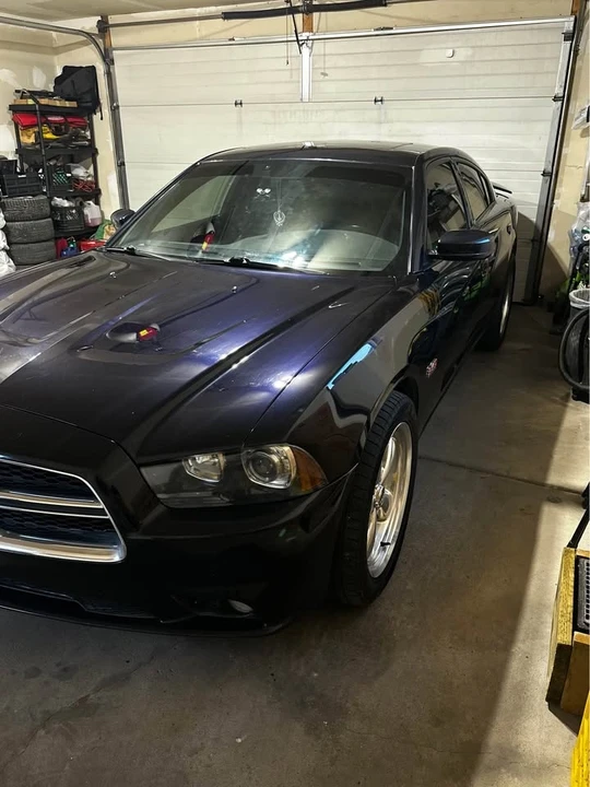 2012 Dodge Charger 7th Gen - Image 5 of 8