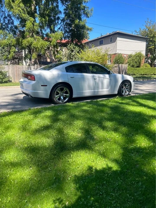 2012 Dodge Charger 7th Gen - Image 3 of 5