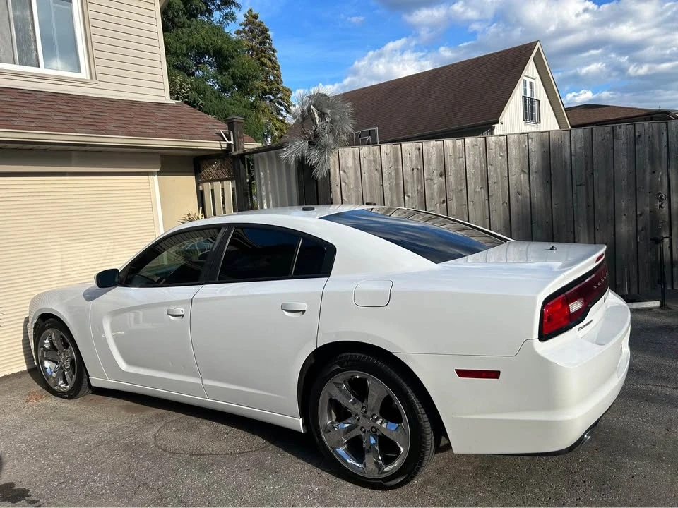 2012 Dodge Charger 7th Gen - Image 2 of 5