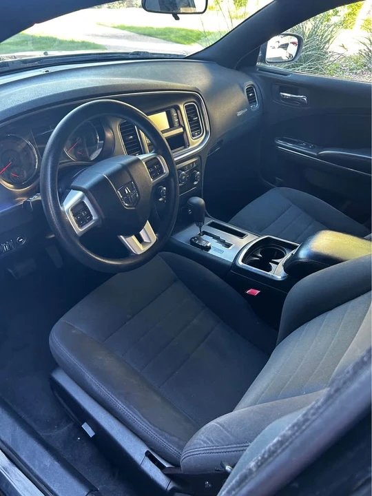 2012 Dodge Charger 7th Gen - Image 12 of 18