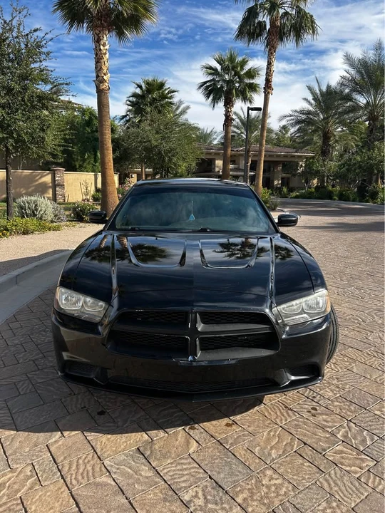 2012 Dodge Charger 7th Gen - Image 2 of 18
