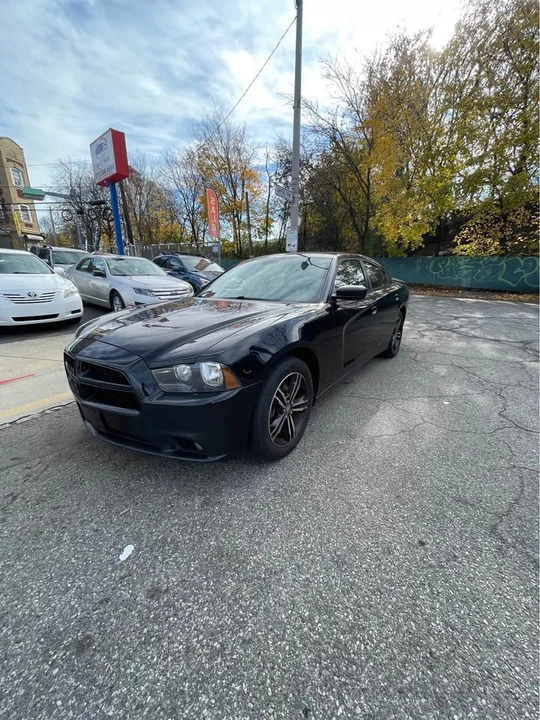 2012 Dodge Charger 7th Gen - Image 2 of 15