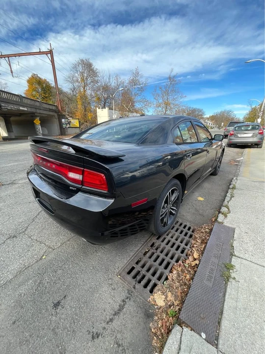 2012 Dodge Charger 7th Gen - Image 6 of 15