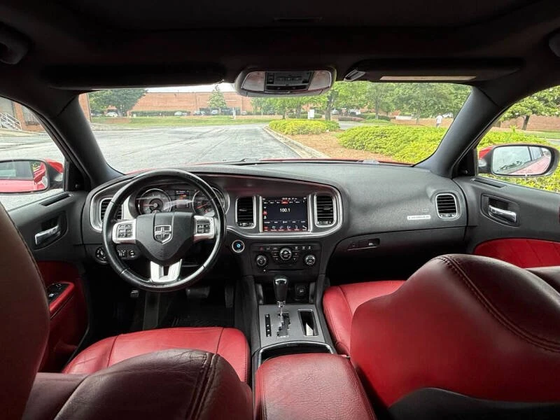 2012 Dodge Charger 7th Gen - Image 6 of 9
