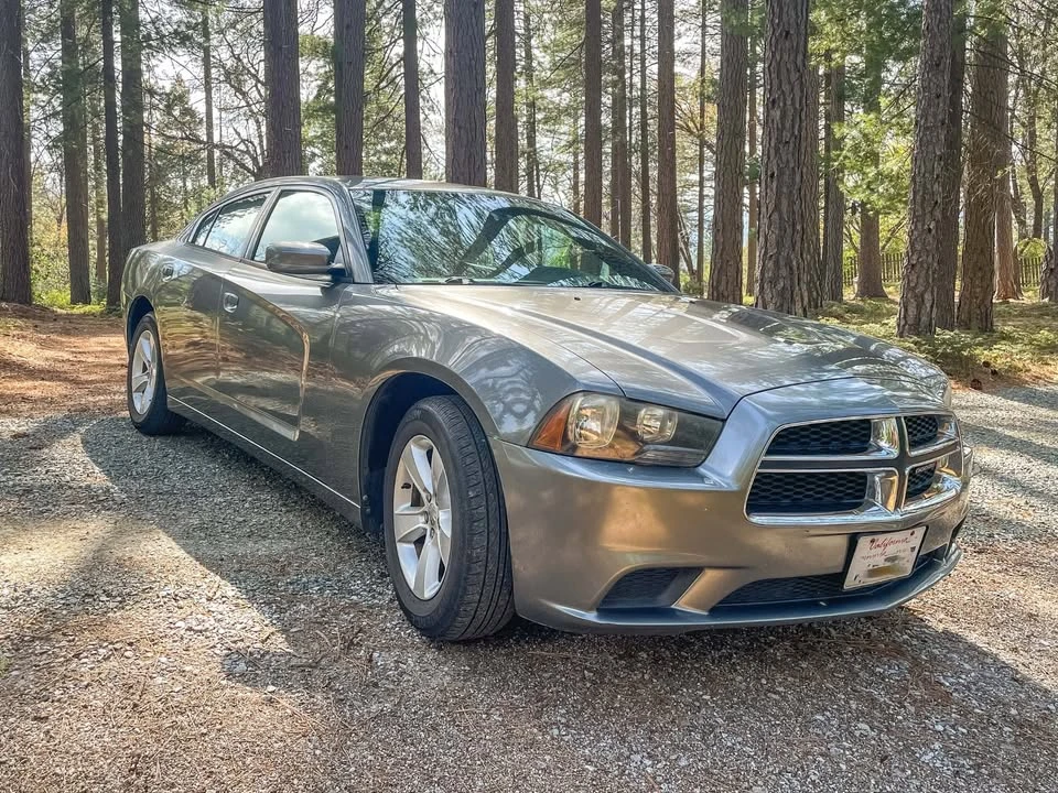 2012 Dodge Charger 6th Gen - Image 5 of 6
