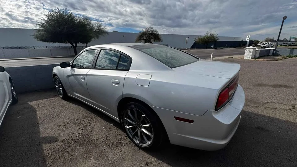2012 Dodge Charger 7th Gen - Image 4 of 6