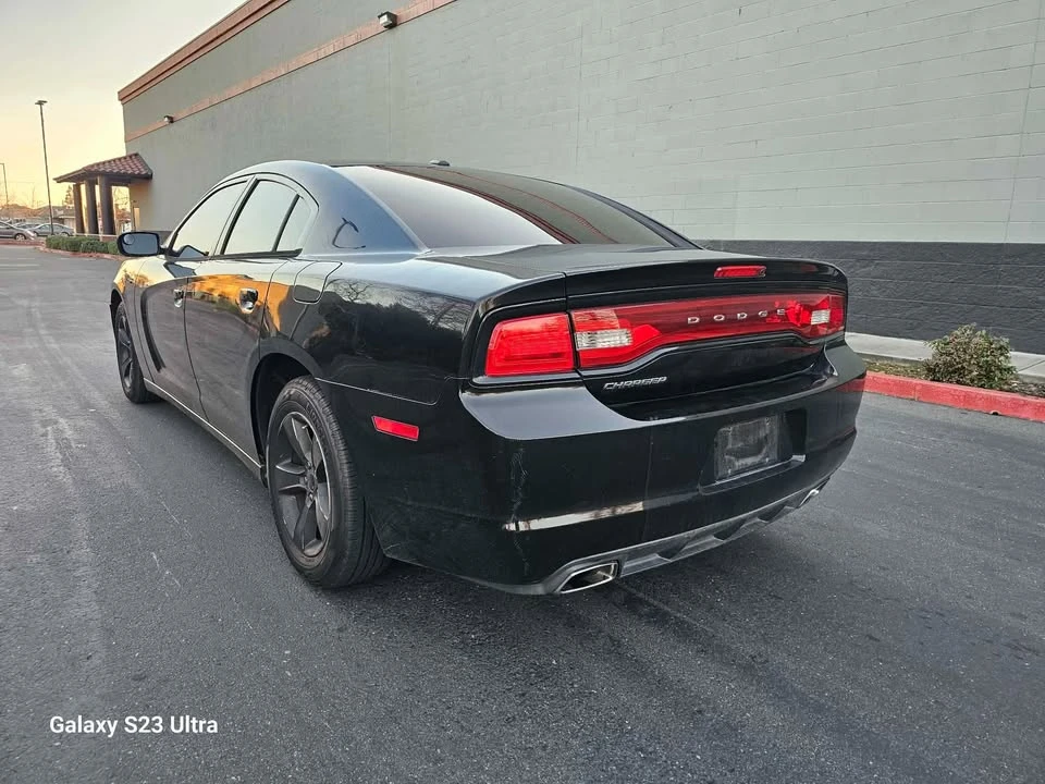 2012 Dodge Charger 7th Gen - Image 2 of 18