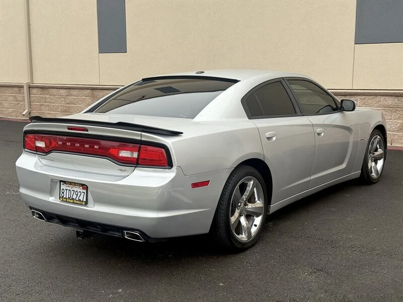 2012 Dodge Charger 7th Gen - Image 6 of 14