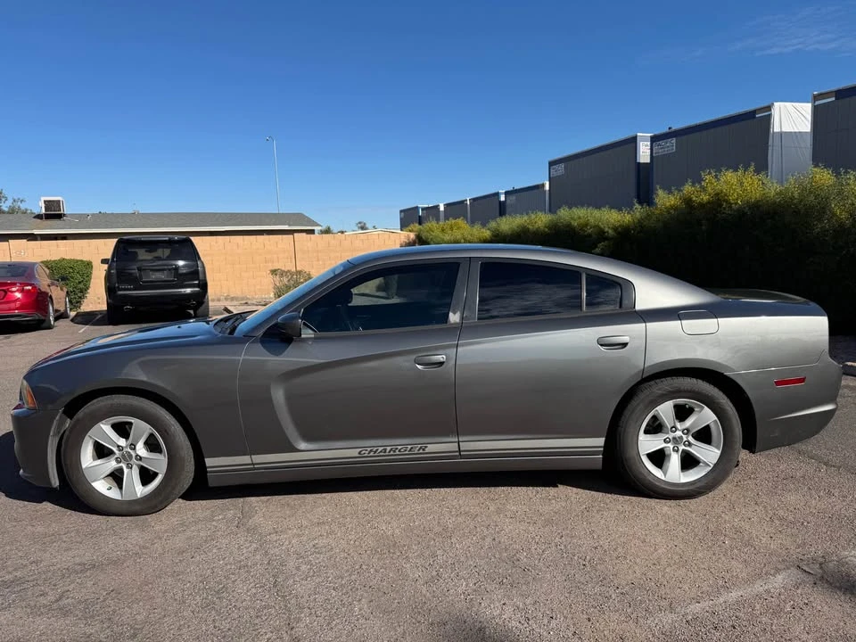 2012 Dodge Charger 7th Gen - Image 8 of 12