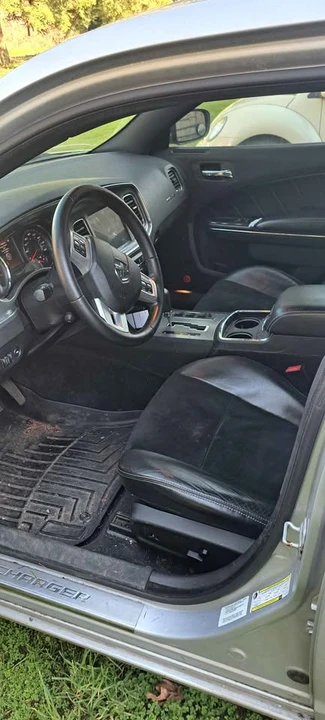 2012 Dodge Charger 7th Gen - Image 3 of 6