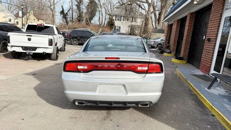 2012 Dodge Charger 7th Gen - Image 3 of 11