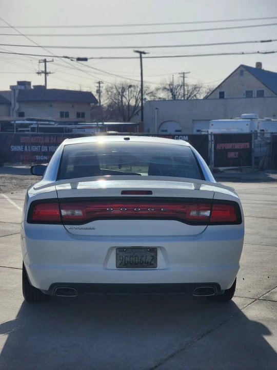 2012 Dodge Charger 7th Gen - Image 2 of 10