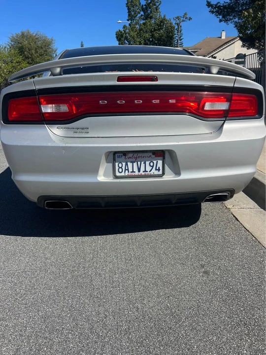 2012 Dodge Charger 7th Gen - Image 5 of 11