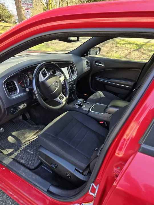 2012 Dodge Charger 7th Gen - Image 9 of 9