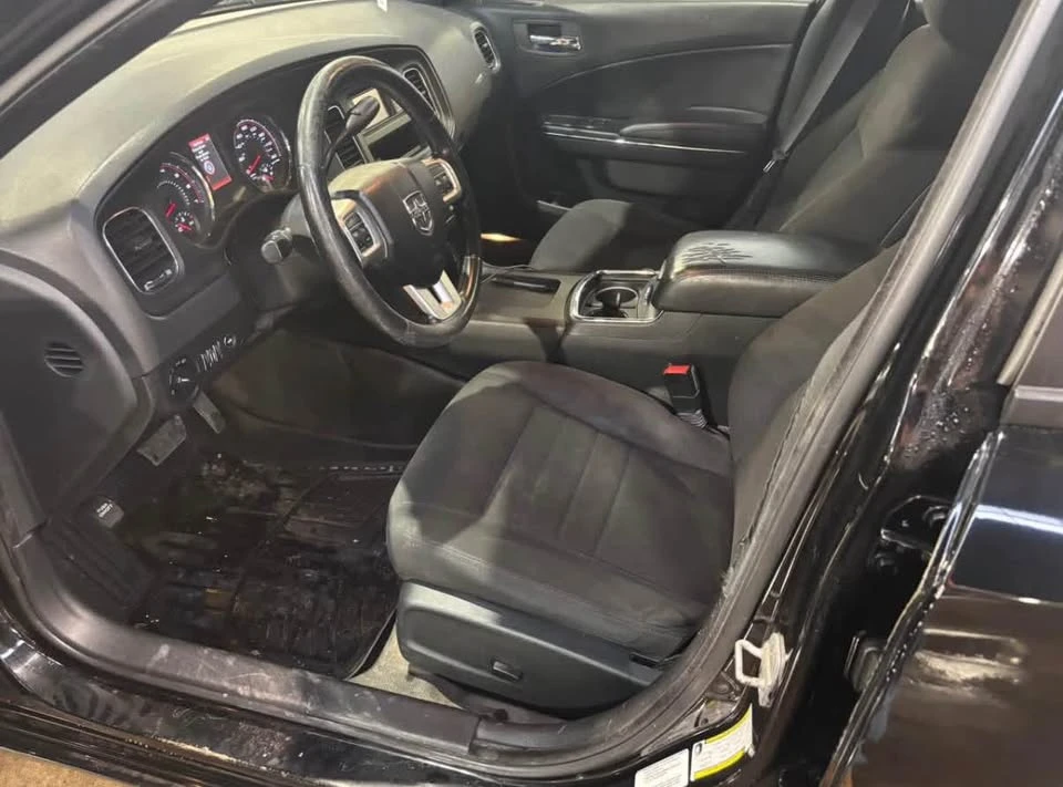 2012 Dodge Charger 7th Gen - Image 7 of 15