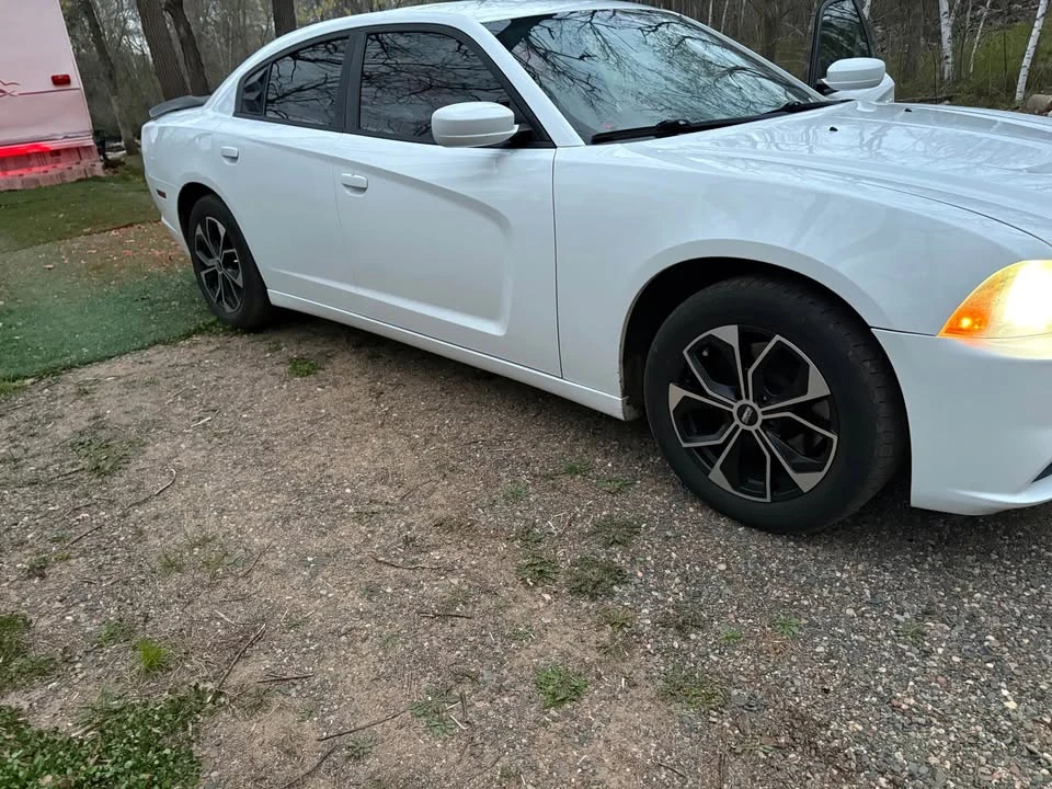 2012 Dodge Charger 7th Gen - Image 9 of 20