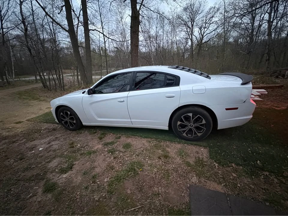 2012 Dodge Charger 7th Gen - Image 4 of 20