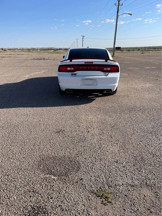 2012 Dodge Charger 7th Gen - Image 5 of 14
