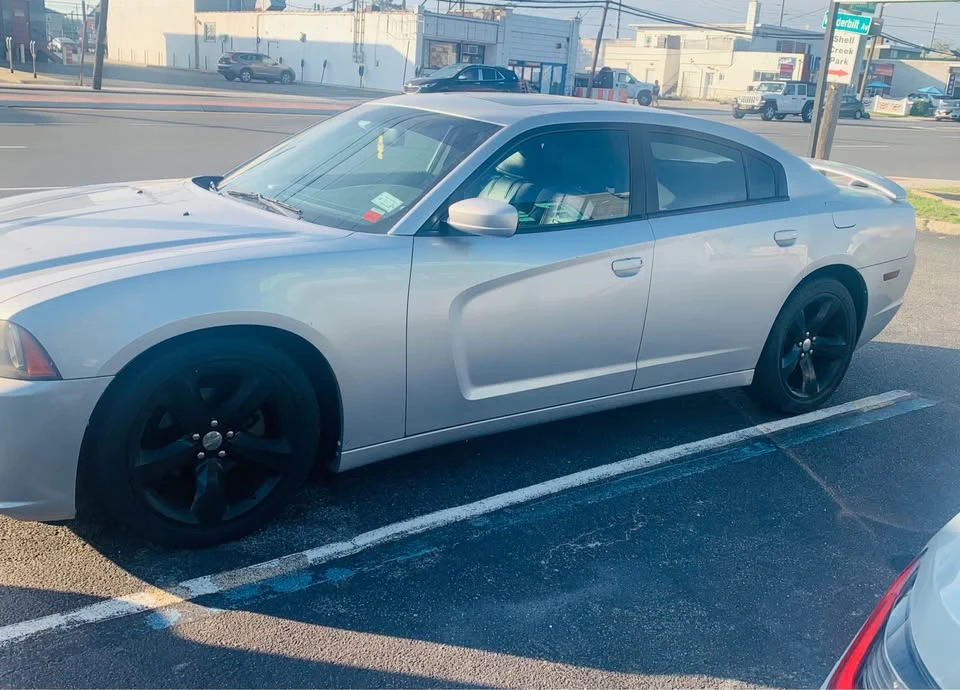 2012 Dodge Charger 7th Gen - Image 3 of 6
