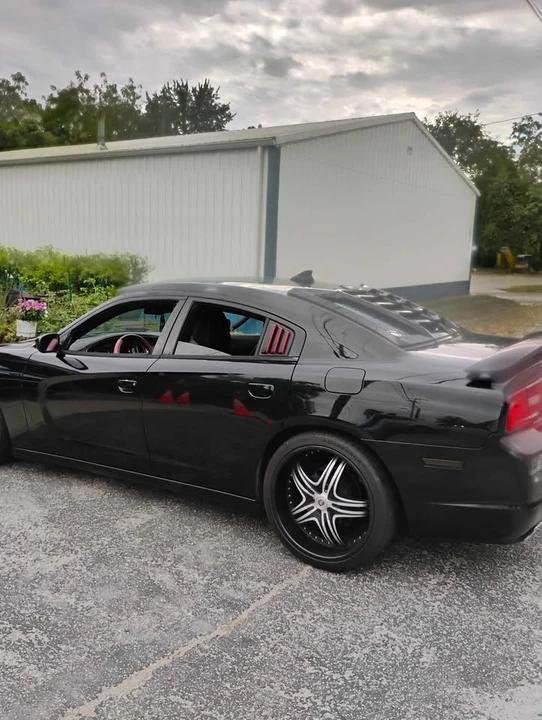 2012 Dodge Charger 7th Gen - Image 5 of 8