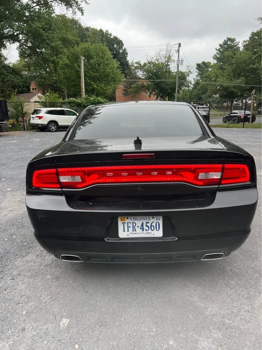 2012 Dodge Charger 7th Gen - Image 10 of 15