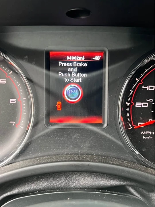 2012 Dodge Charger 7th Gen - Image 4 of 15
