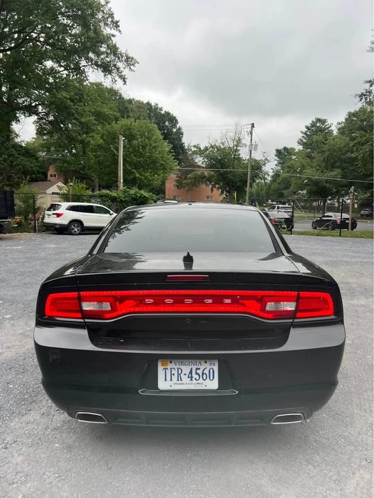 2012 Dodge Charger 7th Gen - Image 11 of 15