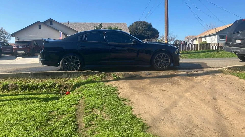 2012 Dodge Charger 7th Gen - Image 3 of 7
