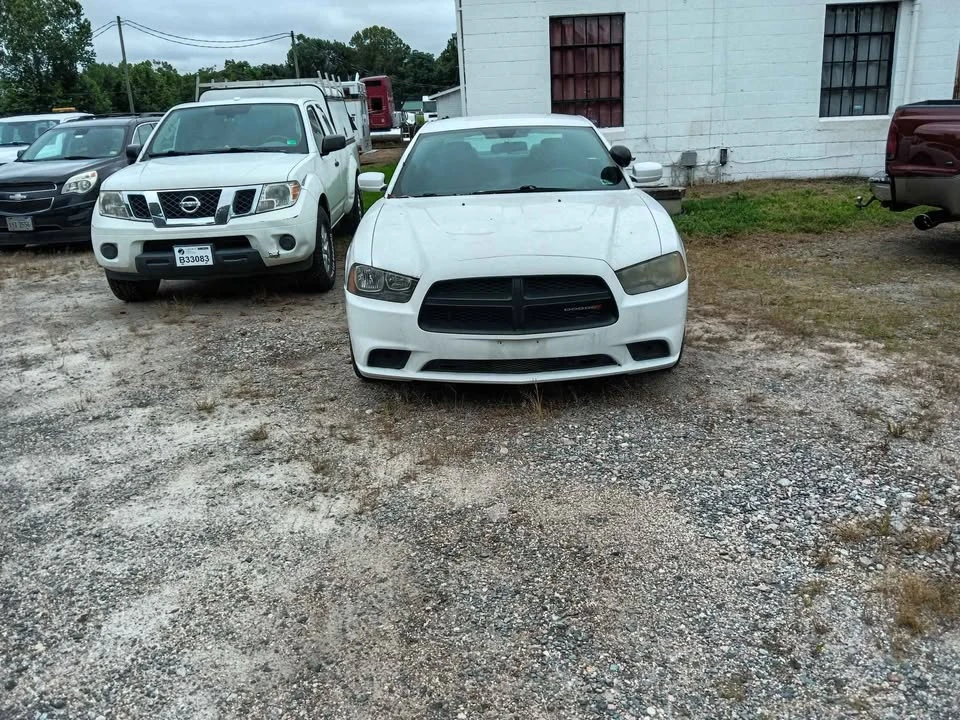 2012 Dodge Charger 7th Gen - Image 2 of 3