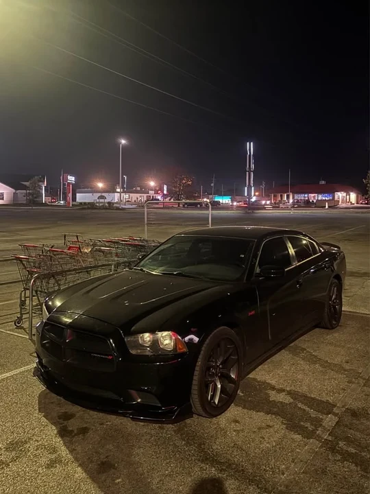 2012 Dodge Charger 6th Gen - Image 8 of 15