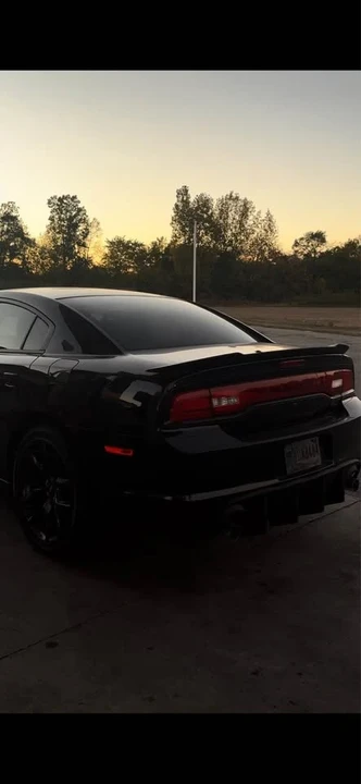 2012 Dodge Charger 6th Gen - Image 3 of 15