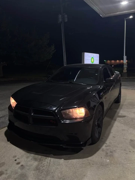 2012 Dodge Charger 6th Gen - Image 7 of 15