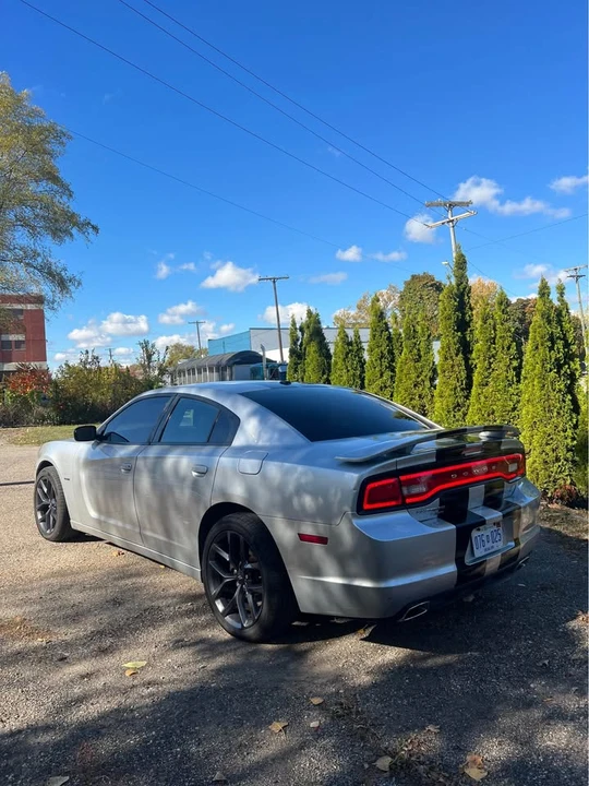 2012 Dodge Charger 7th Gen - Image 5 of 11
