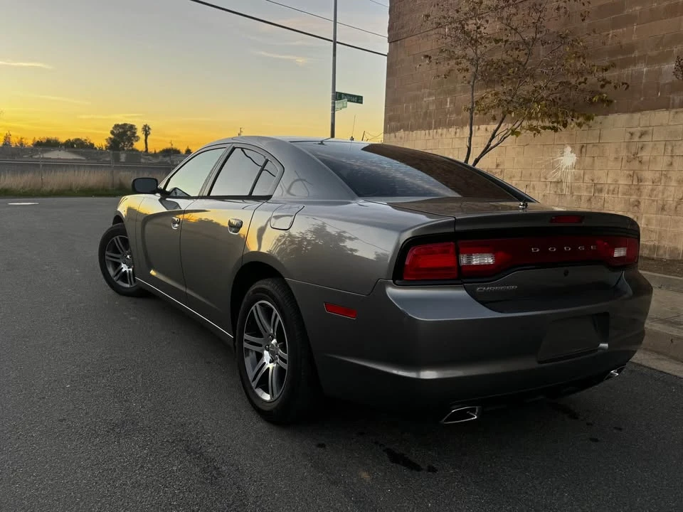 2012 Dodge Charger 7th Gen - Image 4 of 11