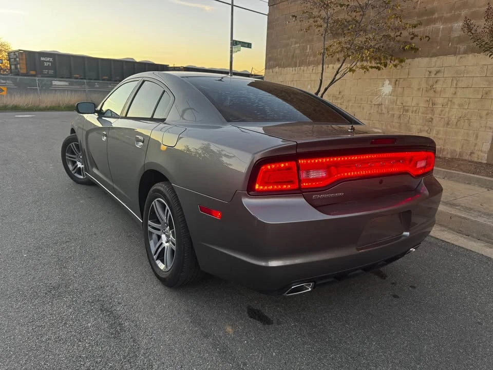 2012 Dodge Charger 7th Gen - Image 7 of 11